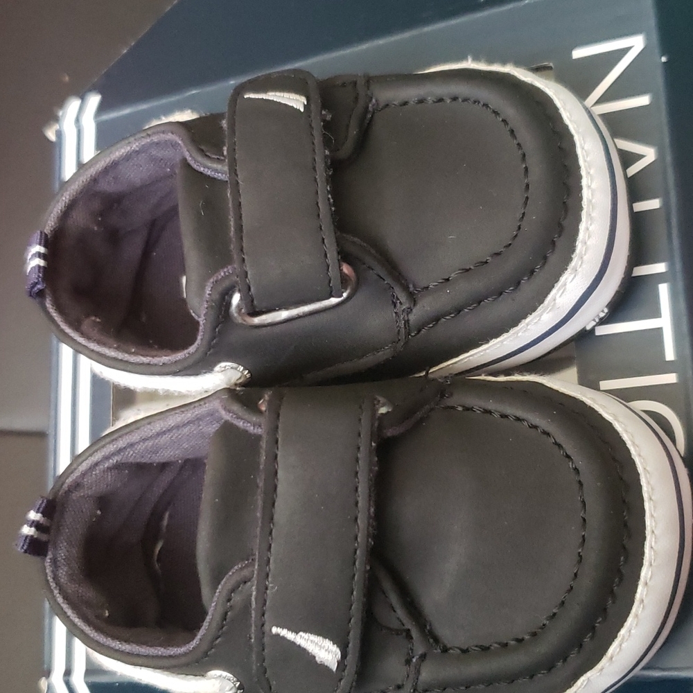 Nautica Baby Boat Shoes - Picture 3 of 5